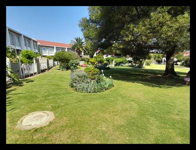 2 BEDROOM TOWNHOUSE FOR SALE IN HADDON